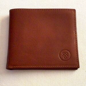 Maxwell-Scott “The Vittore” Men’s Classic Tan Leather Bifold Wallet